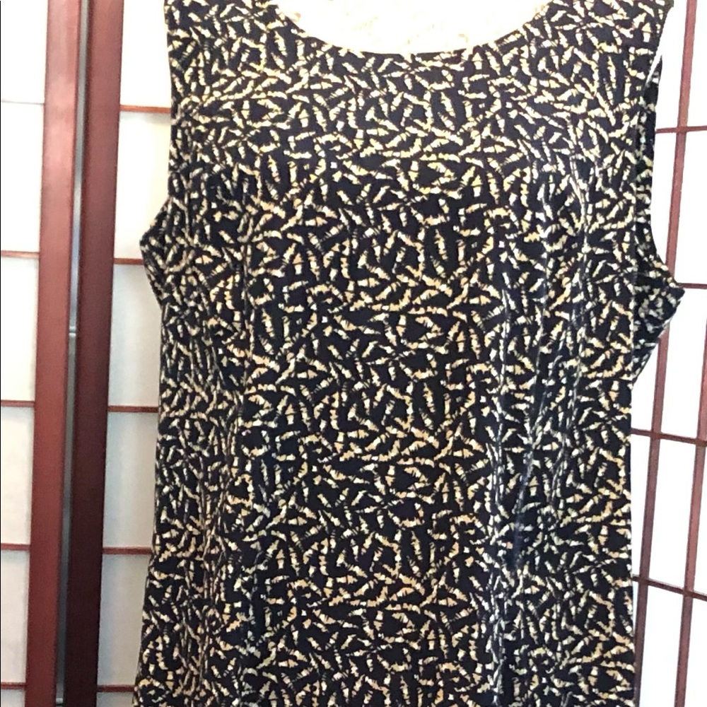 Danny &  Nicole. Sleeveless Shift